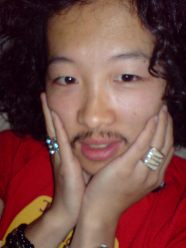 Hung from Honolulu, 40 years old