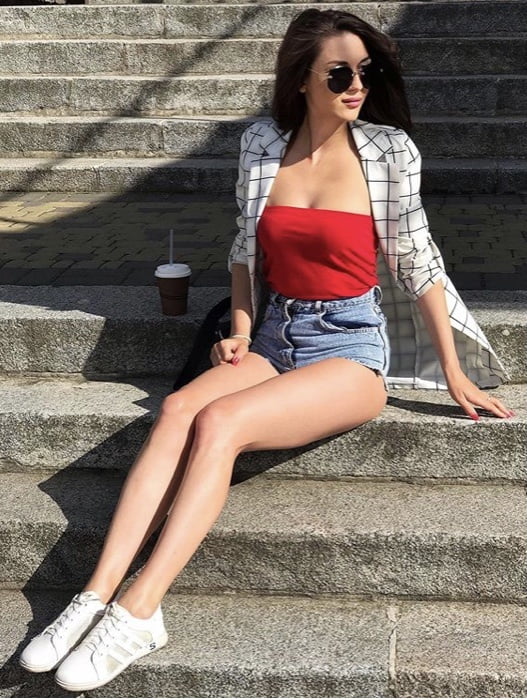 CoolChicka from Irvine, 26 years old