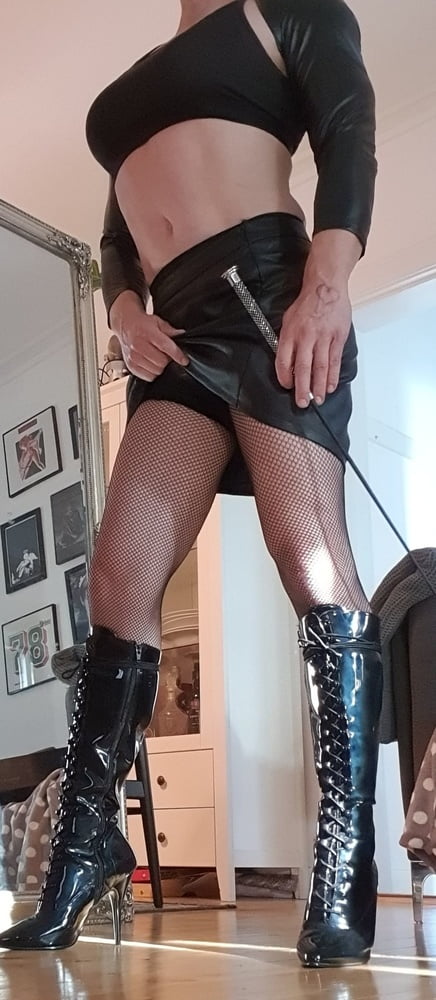 WhippingQueen from Santa Ana, 40 years old