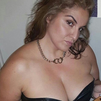 kiss_Leah from Lakeland, 40 years old