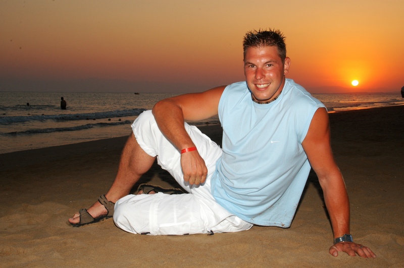 Jon8484 from Alaska, 39 years old