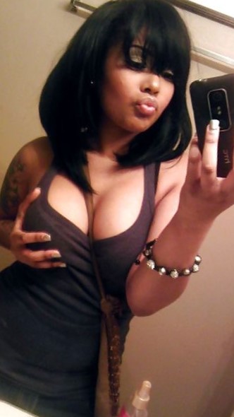 Amiri from Moreno Valley, 40 years old