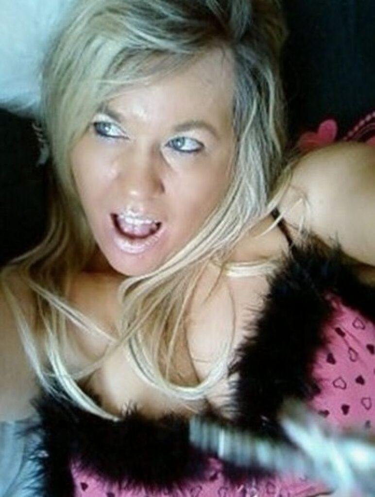 Freya_56 from Arizona, 56 years old