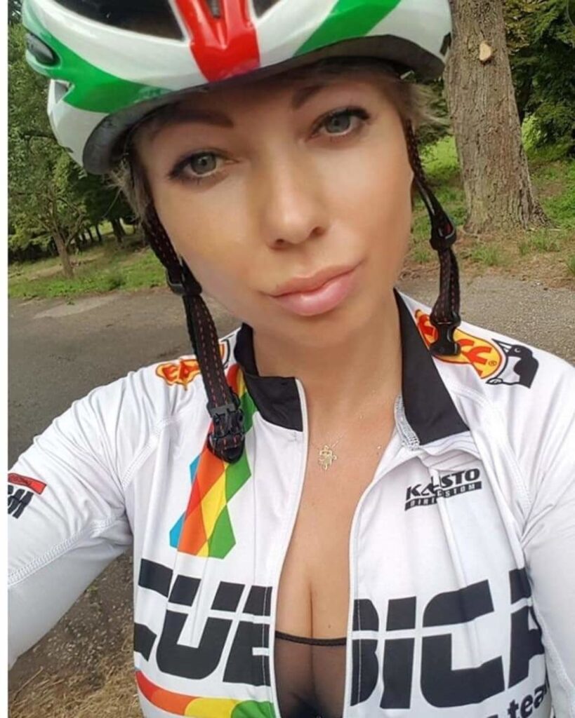 BMX CHAMP from Clarksville, 37 years old