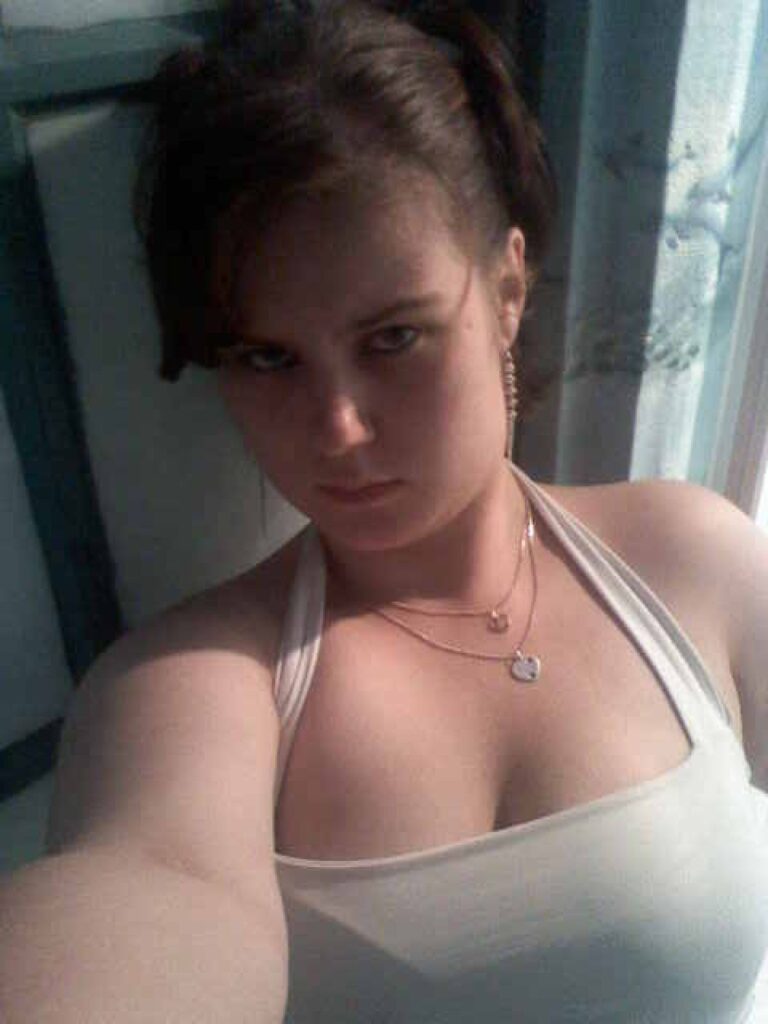 Kayla from New York, 24 years old