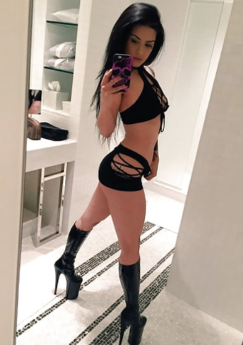 Luv2play from Tacoma, 33 years old