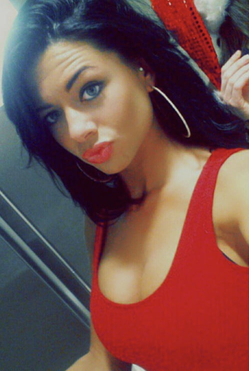 showmetheworld from Thornton, 22 years old