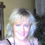 PoshOlivia from Kent, 52 years old