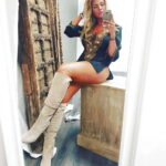 LeggyBlonde from Cincinnati, 33 years old