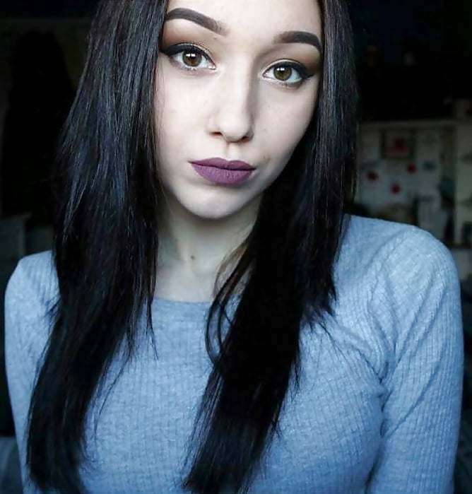 Lena1220 from Lincoln, 32 years old