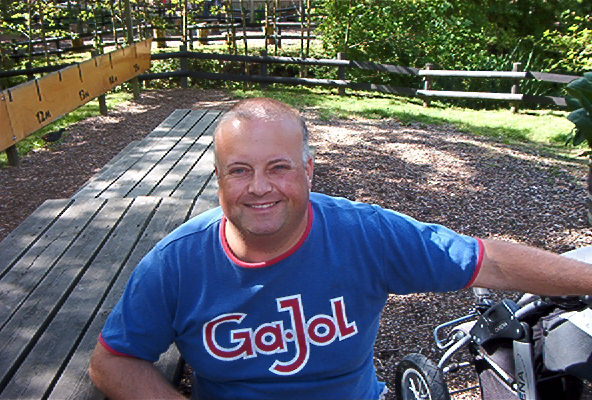 Mike from Jurupa Valley, 59 years old