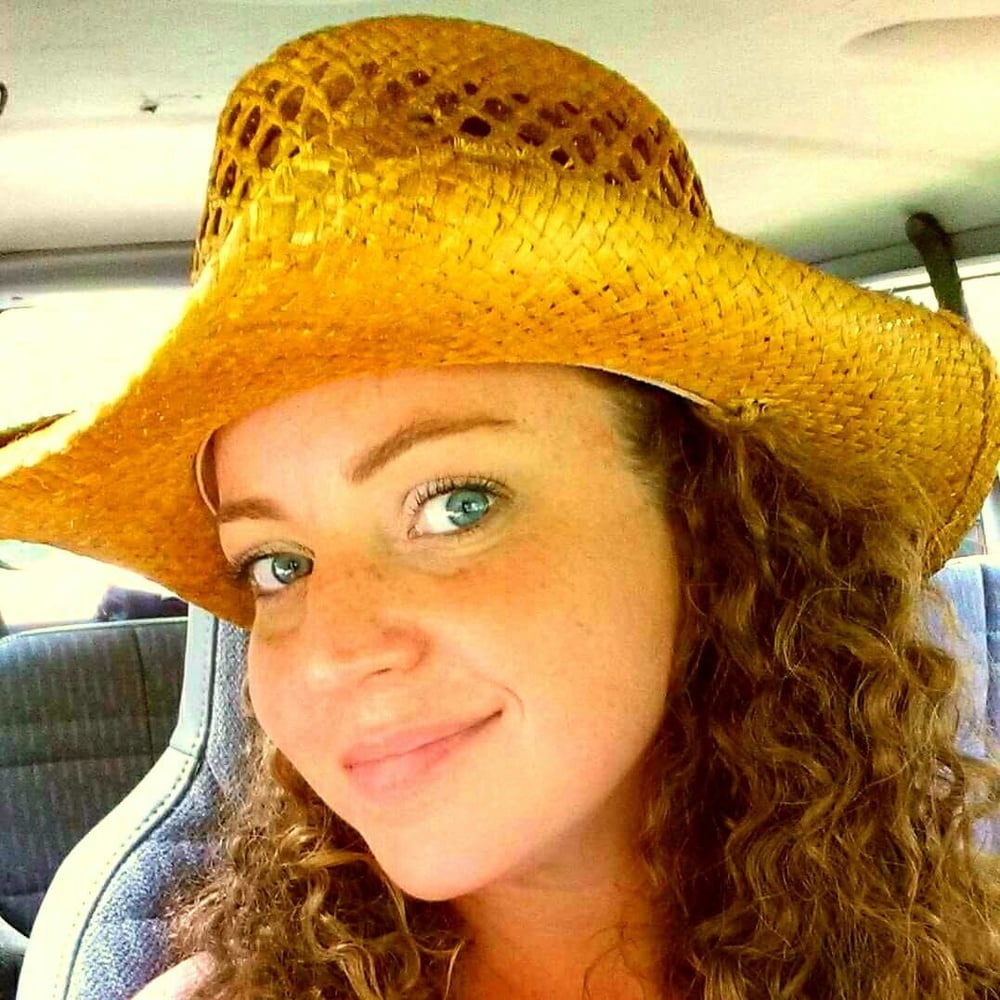 Nora7656 from New Hampshire, 26 years old