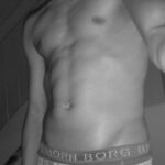 Urhunk100 from Glendale, 32 years old