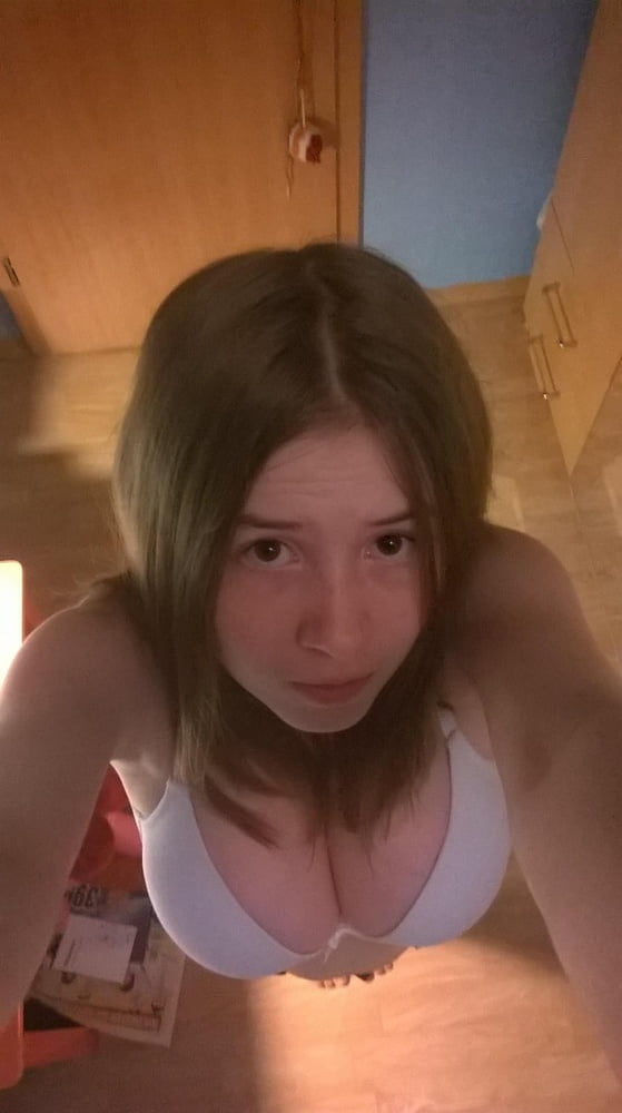 ShyNudeness from Lewisville, 26 years old