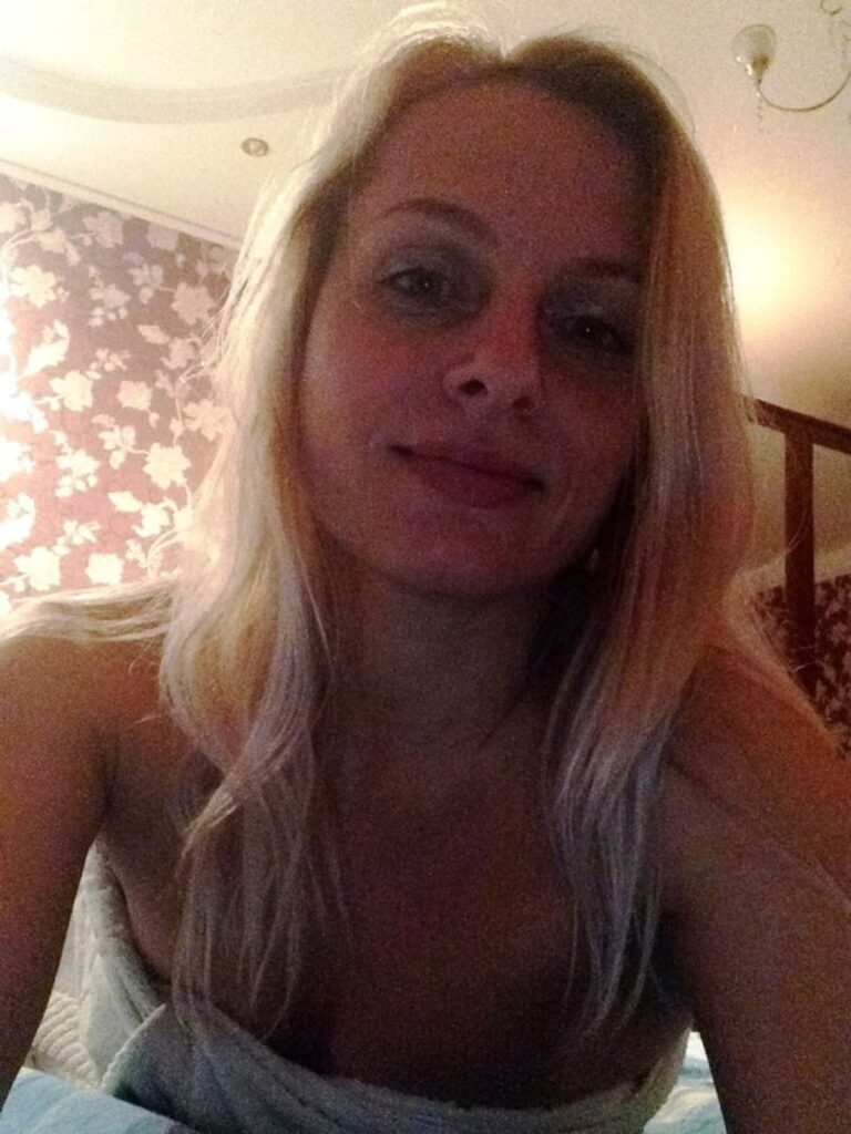 Liliana from Oceanside, 32 years old