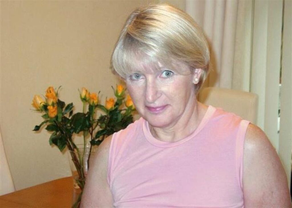 marie from Gainesville, 66 years old
