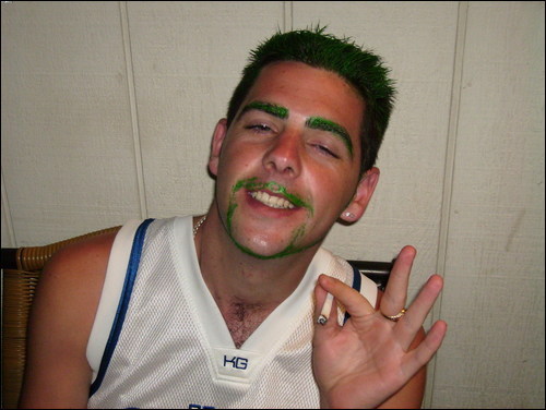 RussellBear from Moreno Valley, 33 years old