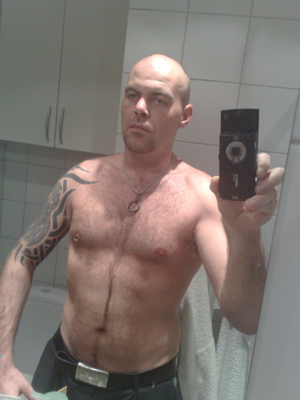 CockSucker3606 from Olathe, 49 years old