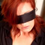 Blindfold-Beth from Davenport, 51 years old